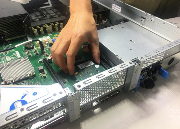 光潤通科技OCP網卡